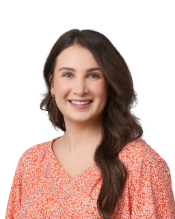 Madison Mullins Headshot