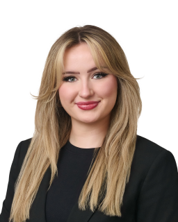 Maddie Schmidt Transparent